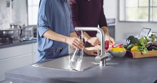 BRITA Küchenarmatur  mit Filter, Modell eckig